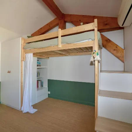 Magnificent With Terrace In *