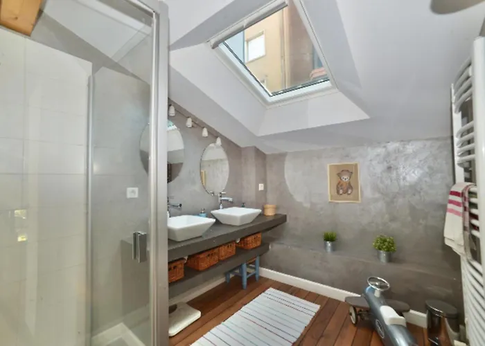 Διαμέρισμα Magnificent With Terrace In *