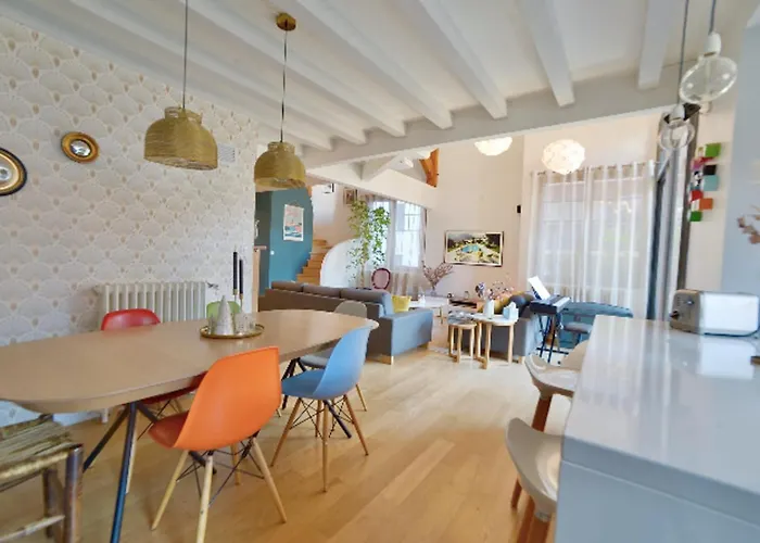 Magnificent With Terrace In * Toulouse