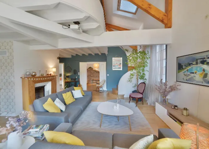 Magnificent With Terrace In * Toulouse